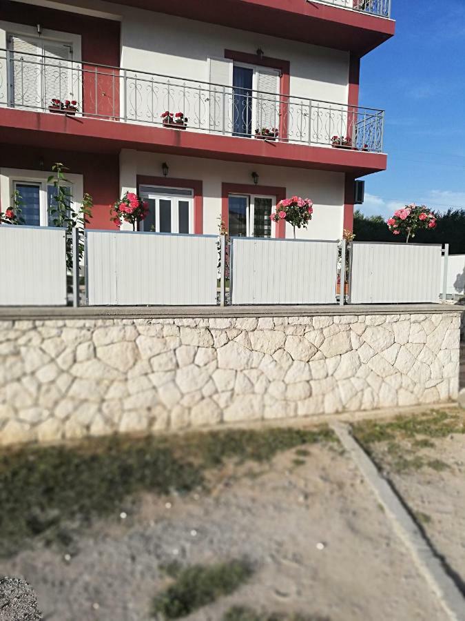 Apartmani Sladic Skradin Zewnętrze zdjęcie