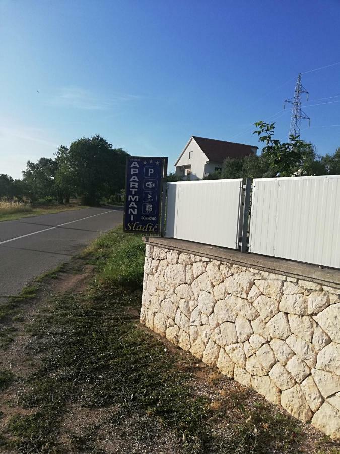 Apartmani Sladic Skradin Zewnętrze zdjęcie
